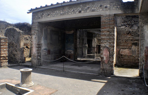 1651_13.jpg