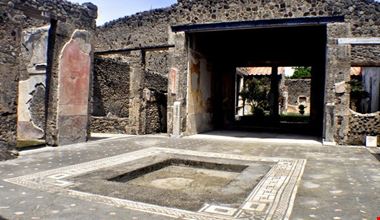 1651_3.jpg 1651_3.jpg