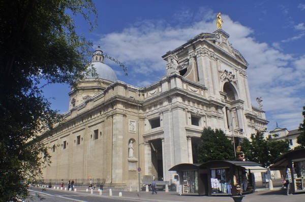 1689_12.jpg