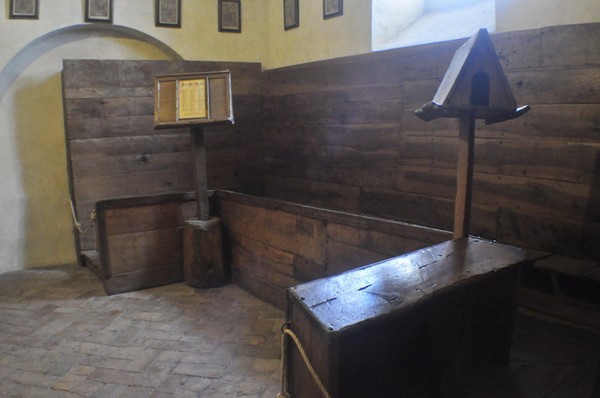 1689_23.jpg