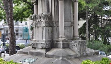 1751_7.jpg 1751_7.jpg