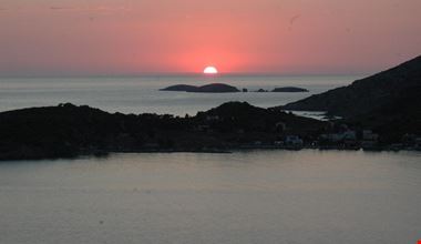 1792_3.jpg 1792_3.jpg