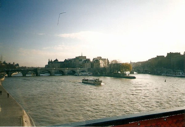 643_2.jpg