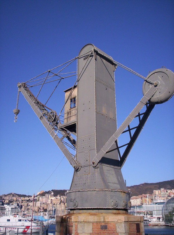 775_3.jpg