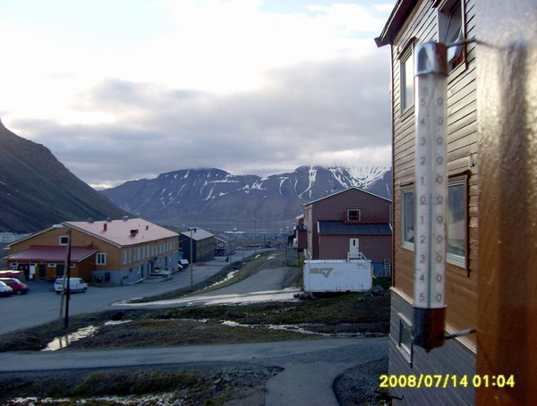 857_2.jpg