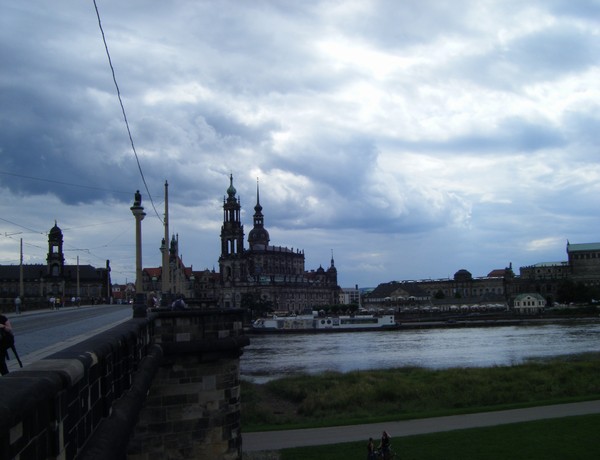 926_1.jpg