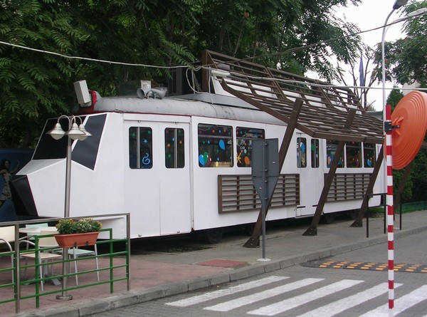 971_8.jpg